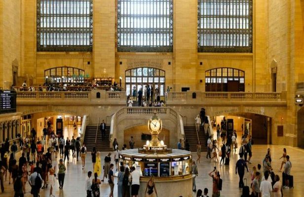 Grand Central Terminal and Manhattan Sights Walking Tour