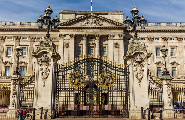 Buckingham Palace Skip-the-Line Tour with Changing of the Guard
