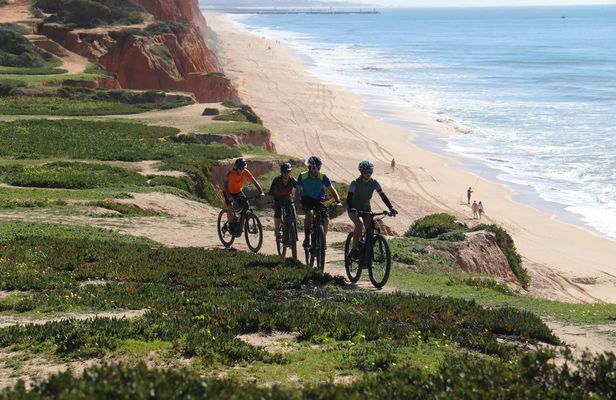 E-mountain bike adventure in and around Vilamoura