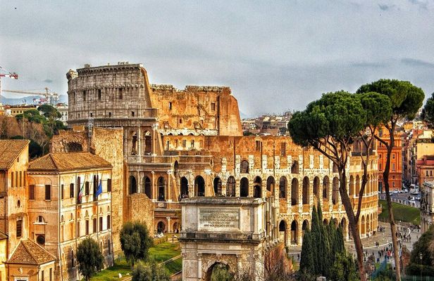 Colosseum and Circus Maximus Experience with Multimedia Video