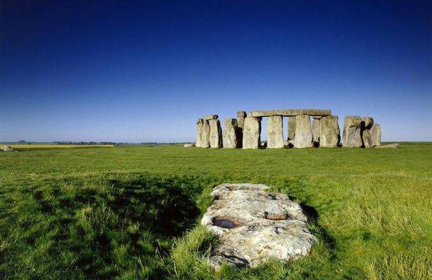 Stonehenge Half Day Tour