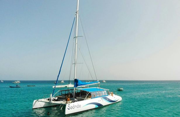 Sal Island Catamaran Cruise with All-inclusive Drinks and Snacks