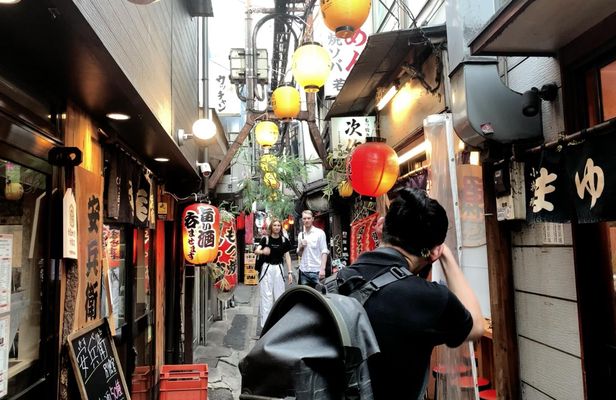 Tokyo by night photography tour