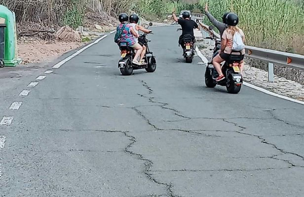 E-Scooter Tour of Ayagaures Mountain for Driver and Passenger