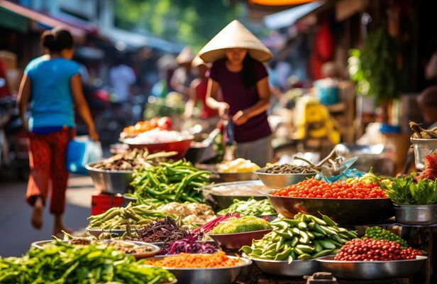 Hanoi Walking Street Food Tour with Train-Street Visit
