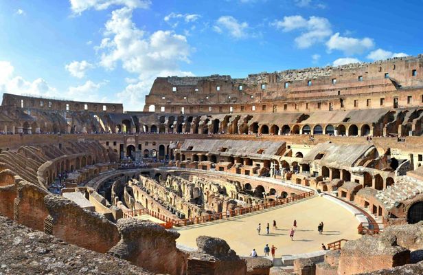 Guided tour of Colosseum, Roman Forum and Palatine Hill