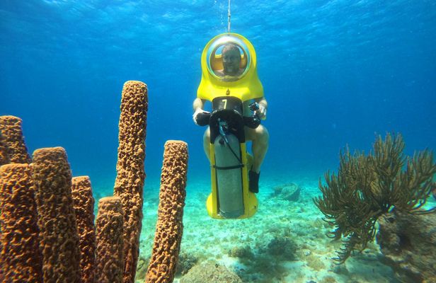 Aquafari underwater scooter tour