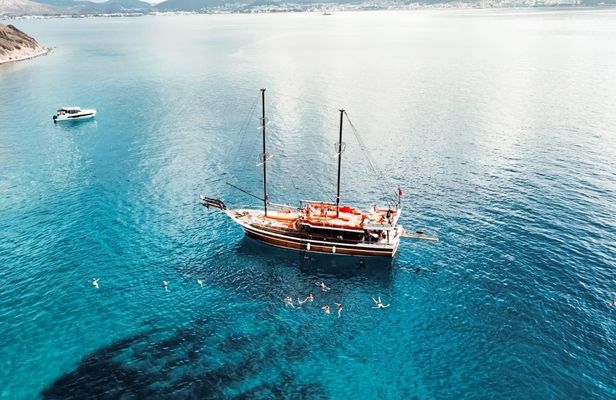 Boat Trip and Lunch from Turgutreis and Bodrum