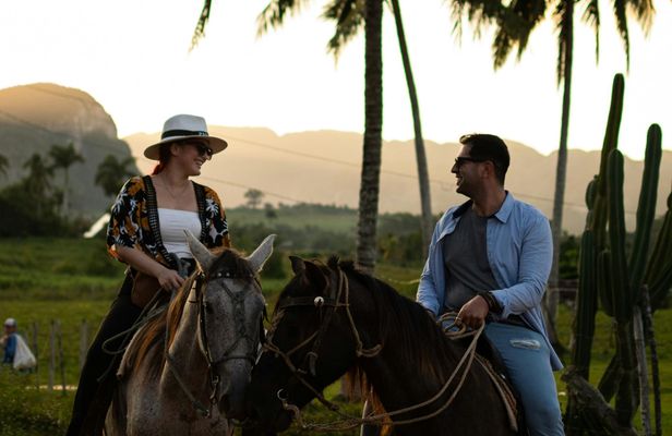 Horse riding in Vinales