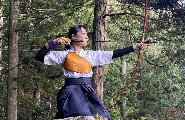 Outdoor Kyudo Archery Experience in Hiroshima