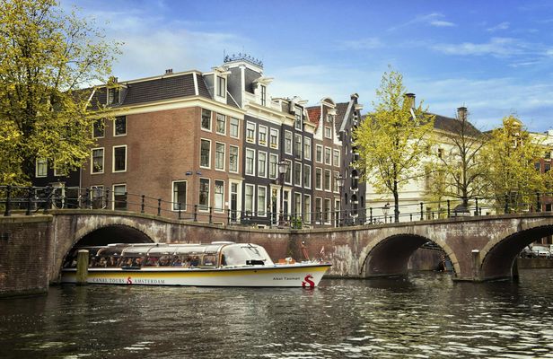 Amsterdam Canal Cruise from Rijksmuseum