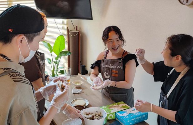 Ramen Masterclass with Expert Yoshi Shishido in Tokyo
