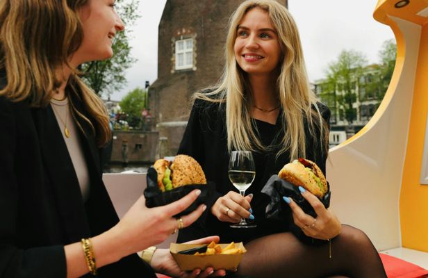 Burger Cruise Through the Amsterdam Canals