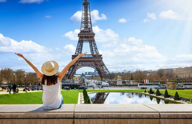 Skip-the-Line Eiffel Tower Ticket and Trocadero Gardens Guided Tour