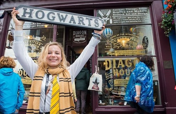Harry Potter Guided Walking Tour in Edinburgh