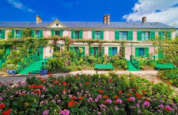 Half-day trip to Giverny with Monet's House and Gardens from Paris
