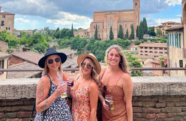 Full-Day Siena and Tuscany Tour from Rome with Lunch and Wine Tasting