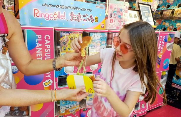 Harajuku Food Tour Guided Experience in Tokyo