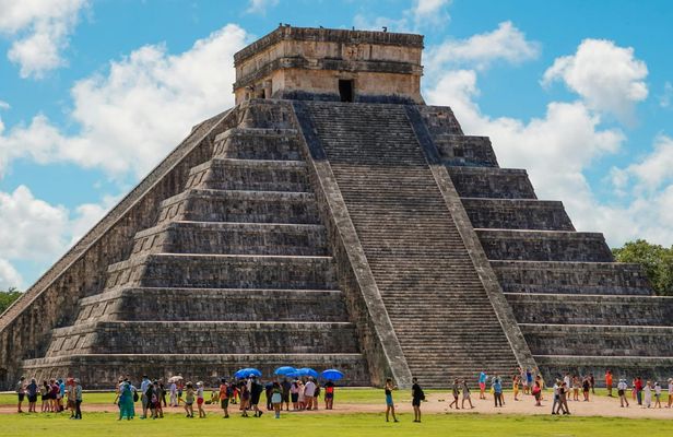 Izamal, Chichen Itza and Cenote Full-Day Tour