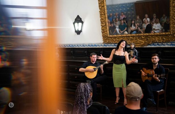 São Bento da Vitória Monastery Tour with Fado Concert