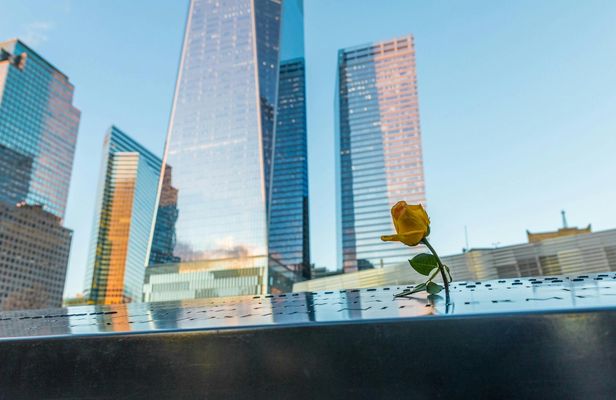 9-11 Memorial and Ground Zero Tour with Museum Access