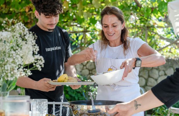 Cooking class and tasting at a Cesarina's home in Sorrento