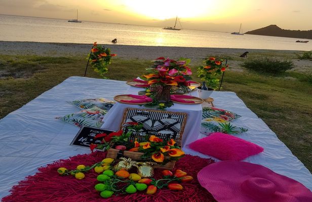 Luxury beachfront picnic with butler in St. Lucia