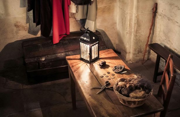 Medieval Quarter Tour With Sainte-Chapelle and Notre-Dame