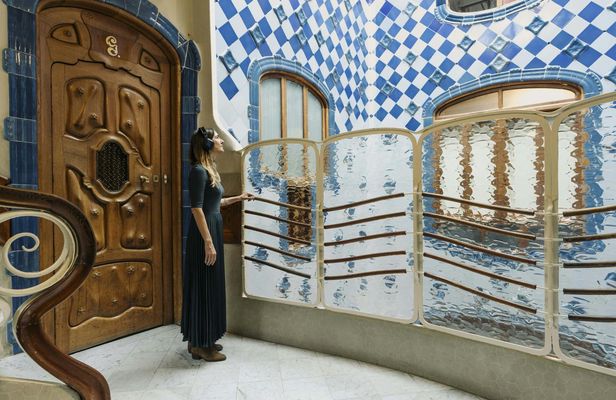 Early Morning Casa Batlló VIP Guided Tour With Breakfast