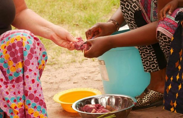 Cultural Dining Experience with a Local Family in Kololi