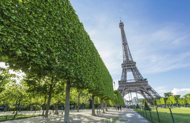 Eiffel Tower reserved timed with audio guide