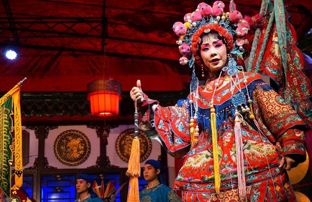 Sichuan Opera VIP Ticket Night Show with Snack