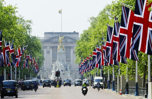 London Top Sights Guided Tour with Entrance to Westminster Abbey