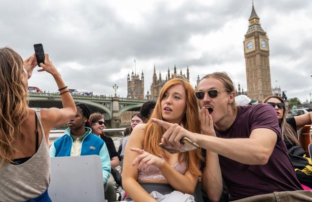 Thames River Cruise and Westminster Walking Tour