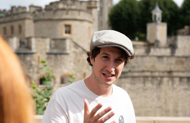 Best of London Walking Tour with Tower of London and Tower Bridge