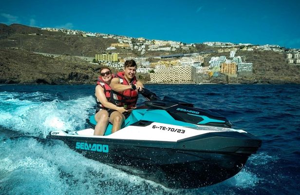 Jet-skiing from Radazul in Tenerife