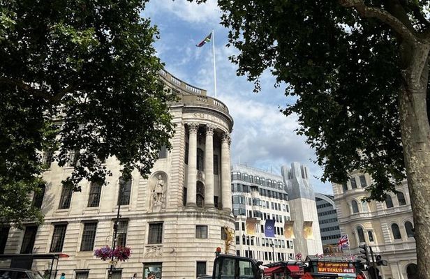Harry Potter Guided Walking Tour with St Paul’s Cathedral Tickets