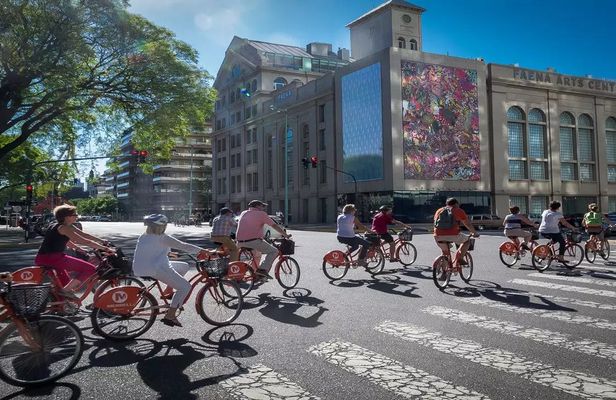 Recoleta and Palermo Bike Tour in Buenos Aires