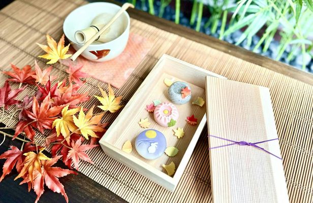 Tokyo Nerikiri Wagashi-Making with Tea Ceremony