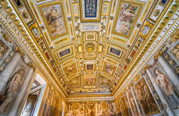 Castel Sant'Angelo and hop-on hop-off Boat Tour Ticket