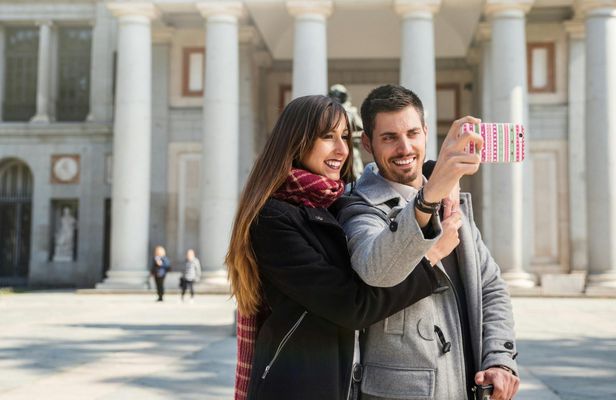 Small-group guided tour to the Prado Museum in English