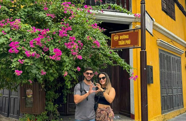 Hoi An ancient town guided walking tour