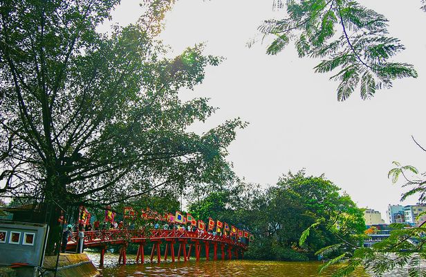 Ha Noi city of heritage with 1-hour cyclo ride half-day guided tour