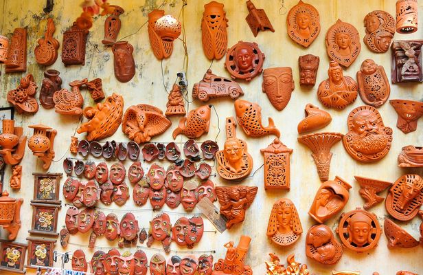 Bat Trang village of ceramics half-day guided tour from Ha Noi