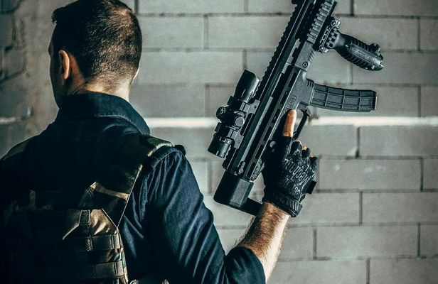 Gun shooting experience in Warsaw