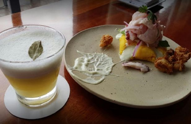 Cooking Class and Pisco Sour at Cala Restaurant with lunch