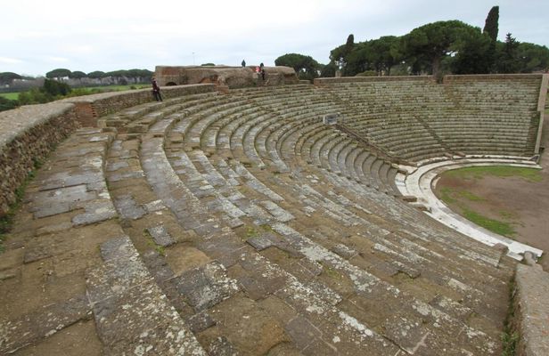 Priority entry to Ostia Antica and Rome audio tour