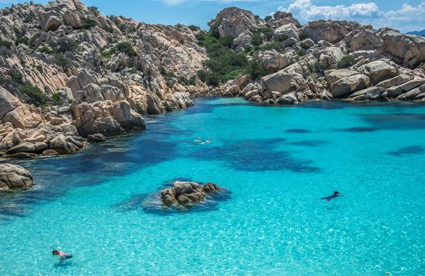 Full-Day Sailboat Tour in La Maddalena Archipelago from Cannigione