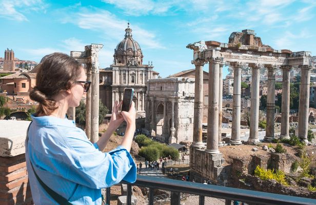 Colosseum, Roman Forum & Palatine Hill Guided Tour