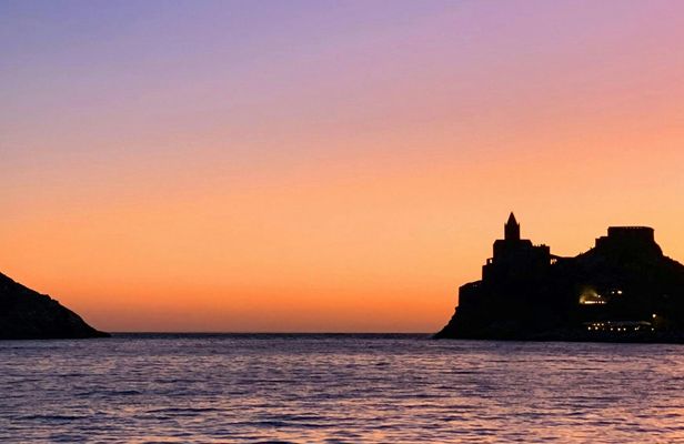 Portovenere and Palmaria Sunset Cruise with Aperitivo